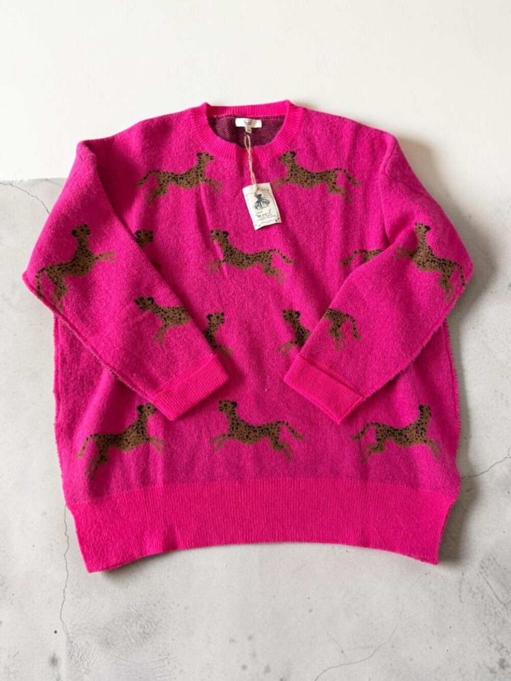 EASEL LOS ANGELES Pink Leopard Print Oversized Sweater Size L NEW NWT